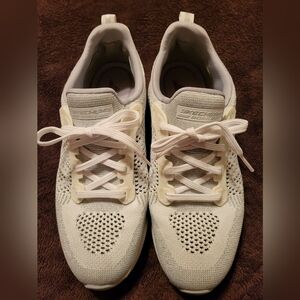 Womens Skechers Tennis Shoes